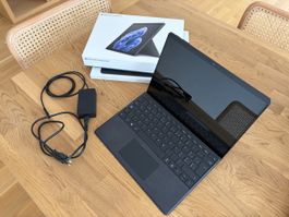 Microsoft Surface Pro 9 inkl. Signature Keyboard