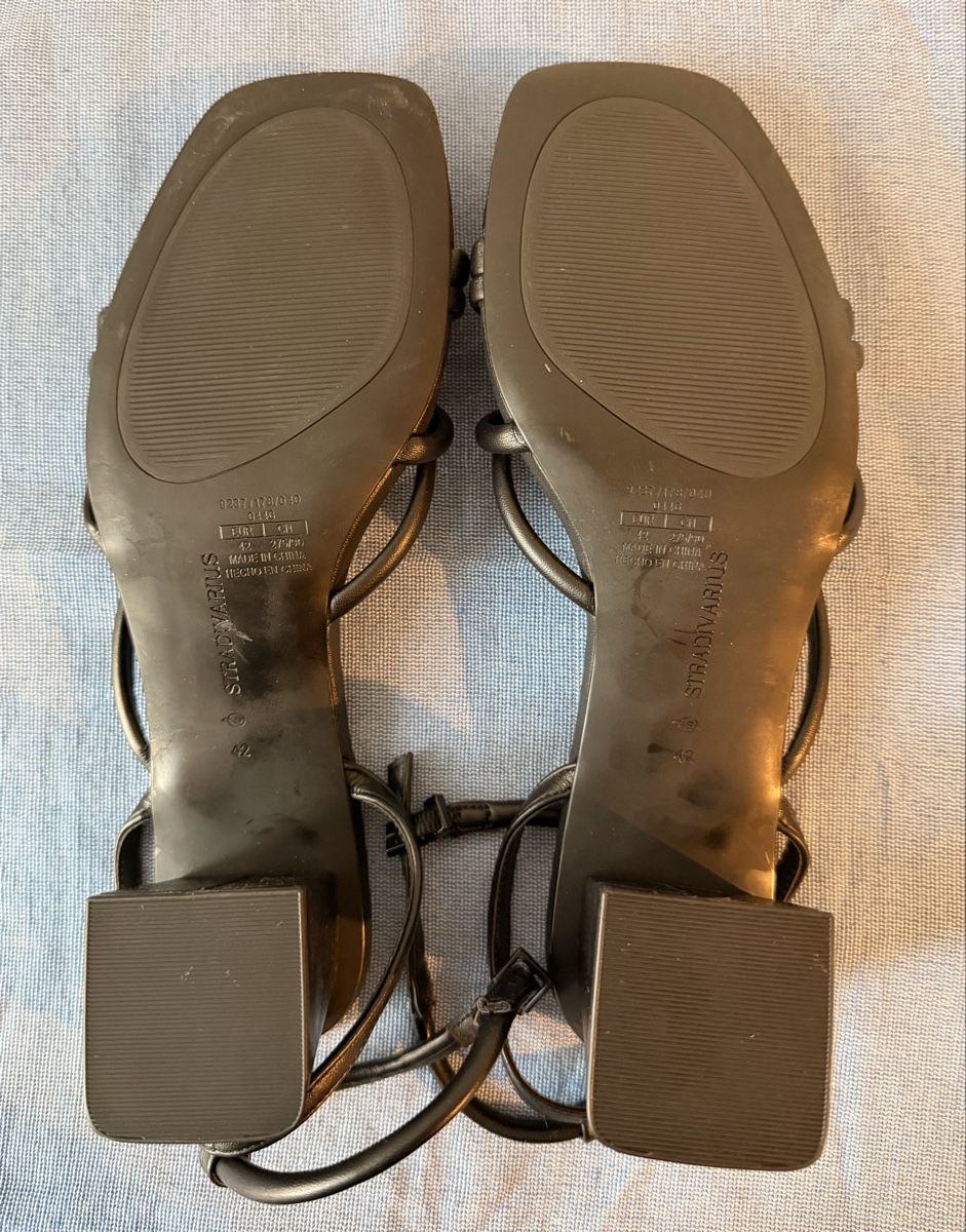 Stradivarius Damenschuhe: Sandales Stradivarius 42 – Neu (gemäss Beschreibung) aus Martigny von mth1719 3