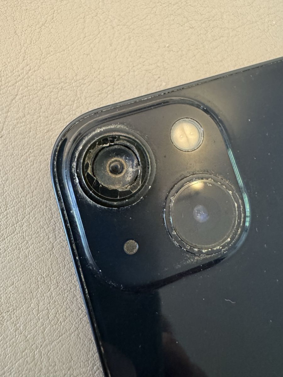 Apple Telefoni cellulari / Smartphones: iPhone 13 128 GB – Difettoso da Adliswil venduto da Busys 4