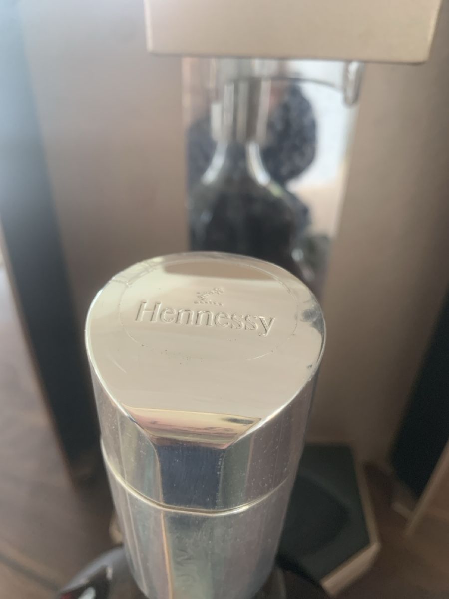 Hennessy Spiritueux: Hennessy H250 extremely rare  – Neuf avec emballage d'origine à OTELFINGEN par Capoutche 2