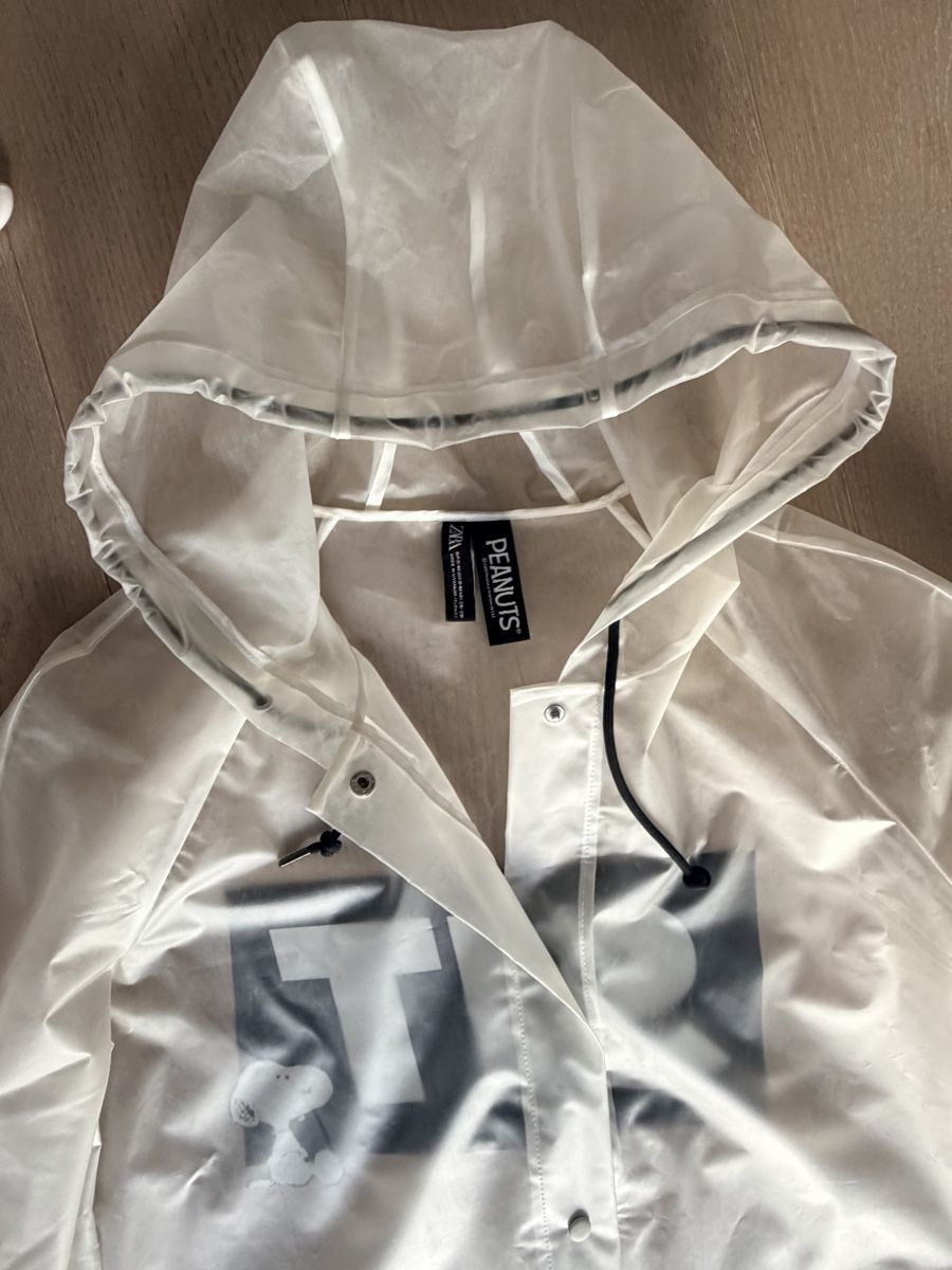 Zara Cappotti: Impermeabile trasparente Zara Peanuts – Usato da Lugano venduto da fer_ckb9 3