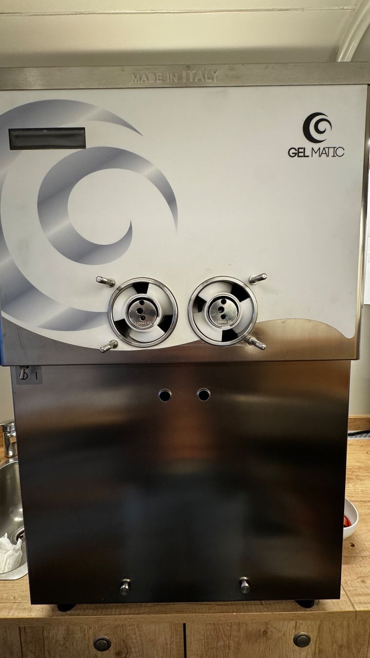 Tutte le macchine: Gel Matic Softeis Maschine BC EASY 2 PM – Usato da Amriswil venduto da sheam 1