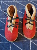 Antike Kinderschuhe rot Grösse 156 aus den 50er