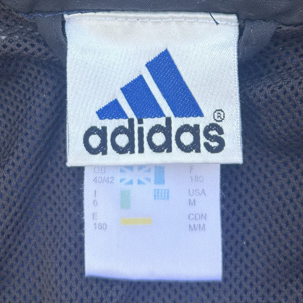 Adidas Jacken: Vintage Adidas embroidered dark blue jacket – Gebraucht aus brent von fukusapes 6