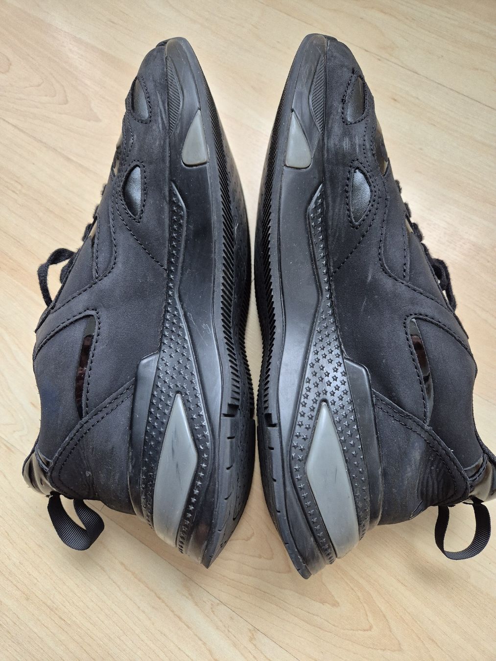 Liu Jo Scarpe da donna: Schwarze Sneaker LIU JO Gr. 40 – Usato da Rotkreuz venduto da tat_8zds 4