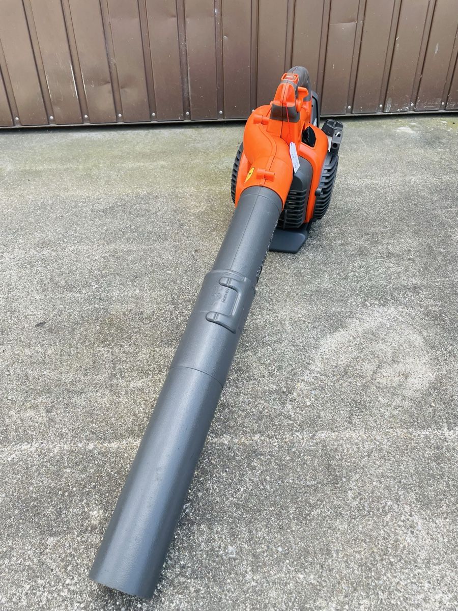 Husqvarna Soffiatori & Aspiratori per foglie: Laubbläser Husqvarna 125 BV , Einhand – Usato da Würenlos venduto da Shop_Shop