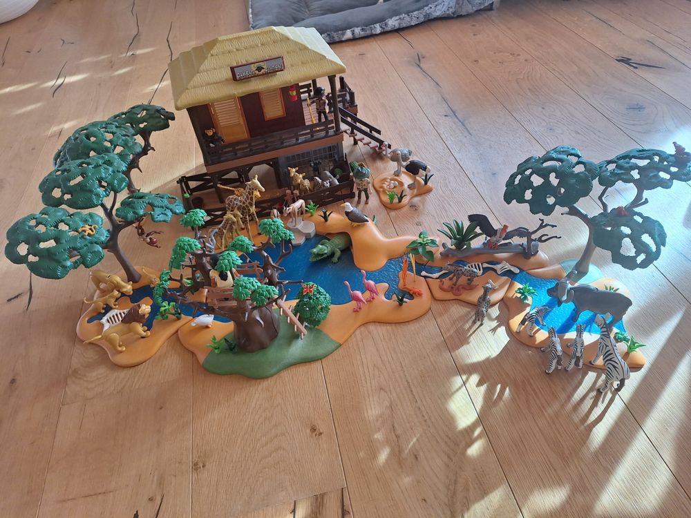 Playmobil Afrika Fluss mit Tieren (Gebraucht) in Niederdorf für CHF 50 ...