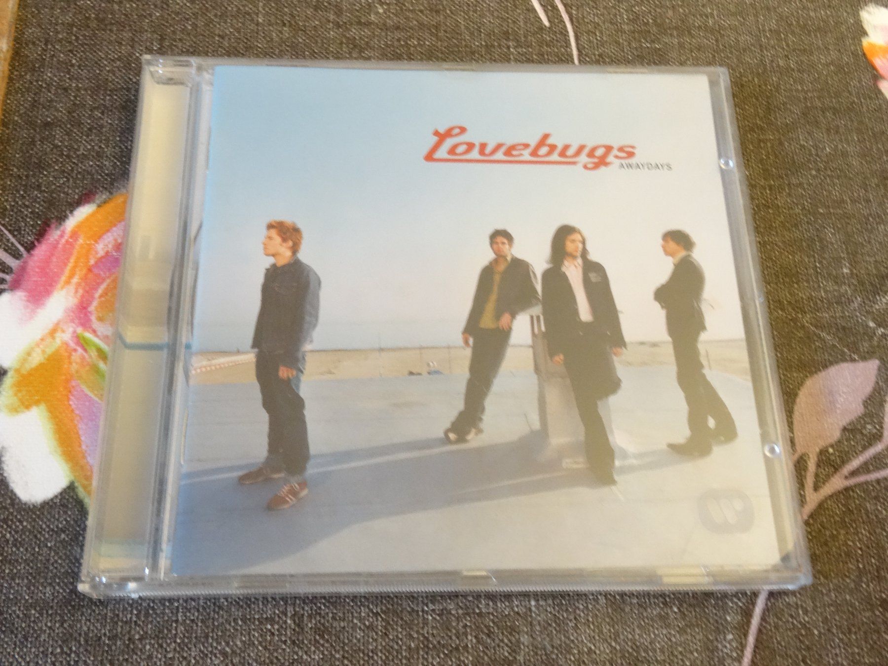 CD: Lovebugs - Awaydays CD – Usato da Olten venduto da Disc-Ausverkauf