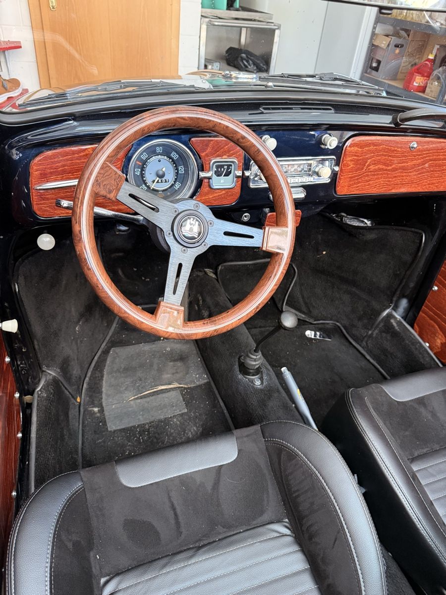 VW Automobili: VW Käfer Cabriolet Speedster 1965 – Usato da Appenzell Eggerst. venduto da MagischeWelt 9