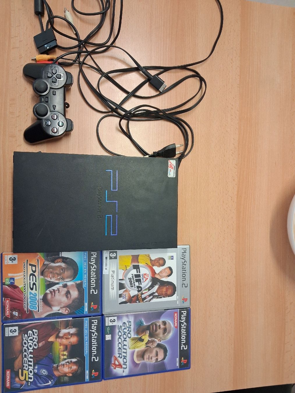Sony Spiele: Ps2 complète avec manette et jeux – Gebraucht aus La Chaux-de-Fonds von syl_lvy2