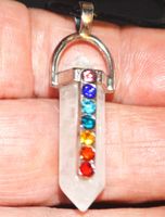 Halskette D-912 – Säule Bergkristall 7 Chakra