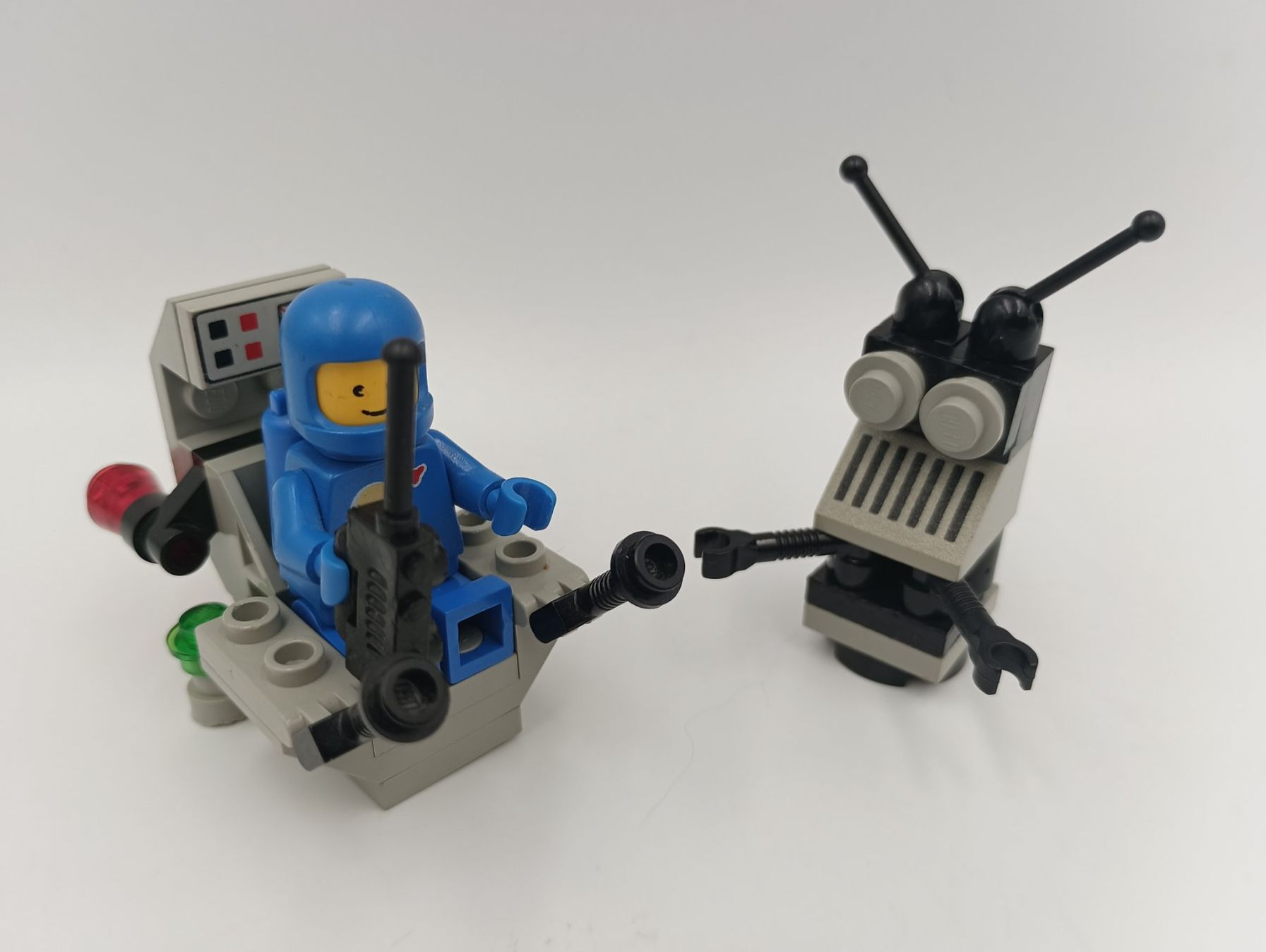 Lego Giocattoli: 6809 XT-5 and Droid – Usato da Bremgarten AG venduto da redstar69