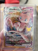 Pokemon 30th Mew VMax 114/264