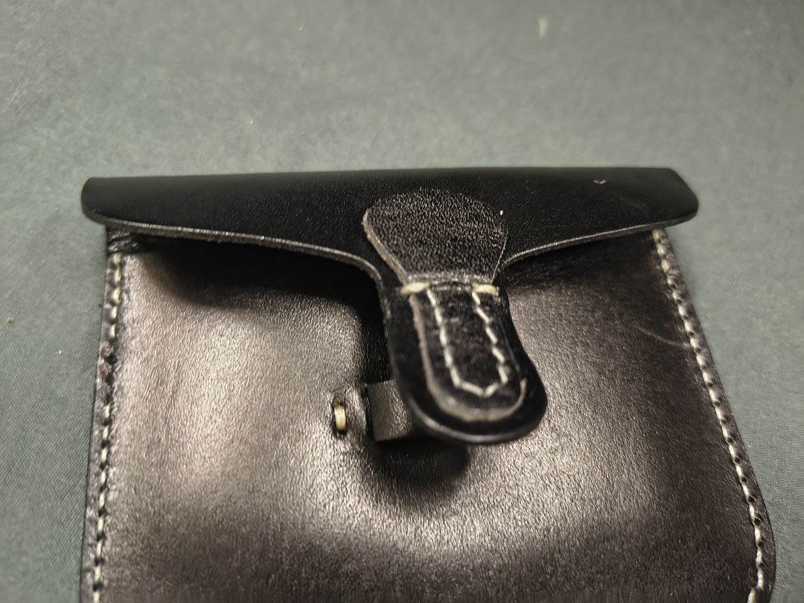 Portafogli: Leather card wallet – Nuovo e nell'imballaggio originale da Vevey venduto da cos-vero 1