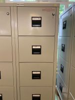 Feuerfester Aktenschrank bzw. schubladenstock Waffenschrank