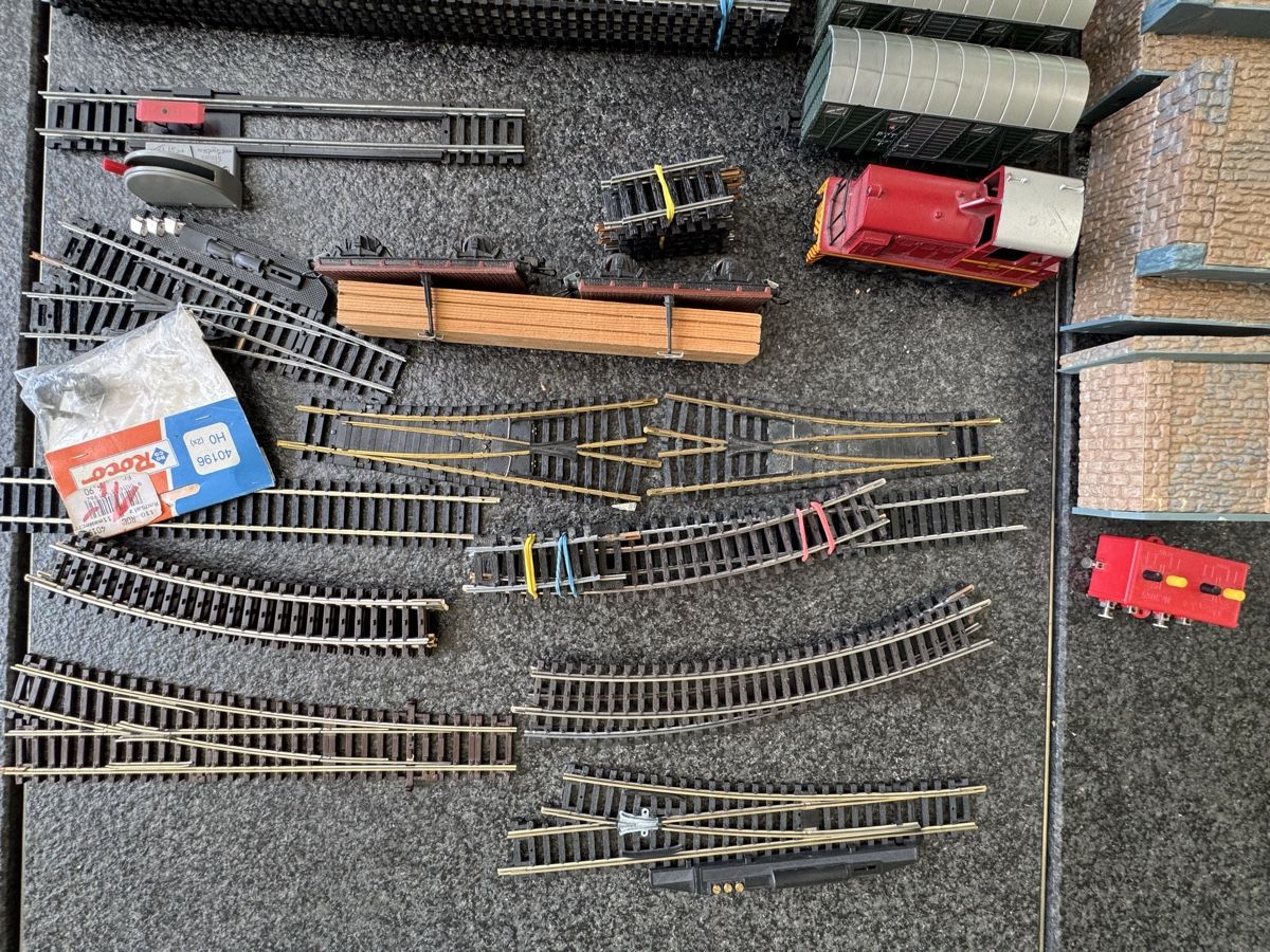 Lima Modellini di ferrovie: Lima, Rocco, Schienen, Weichen, Wagen – Usato da Eschenz venduto da Belladog 4