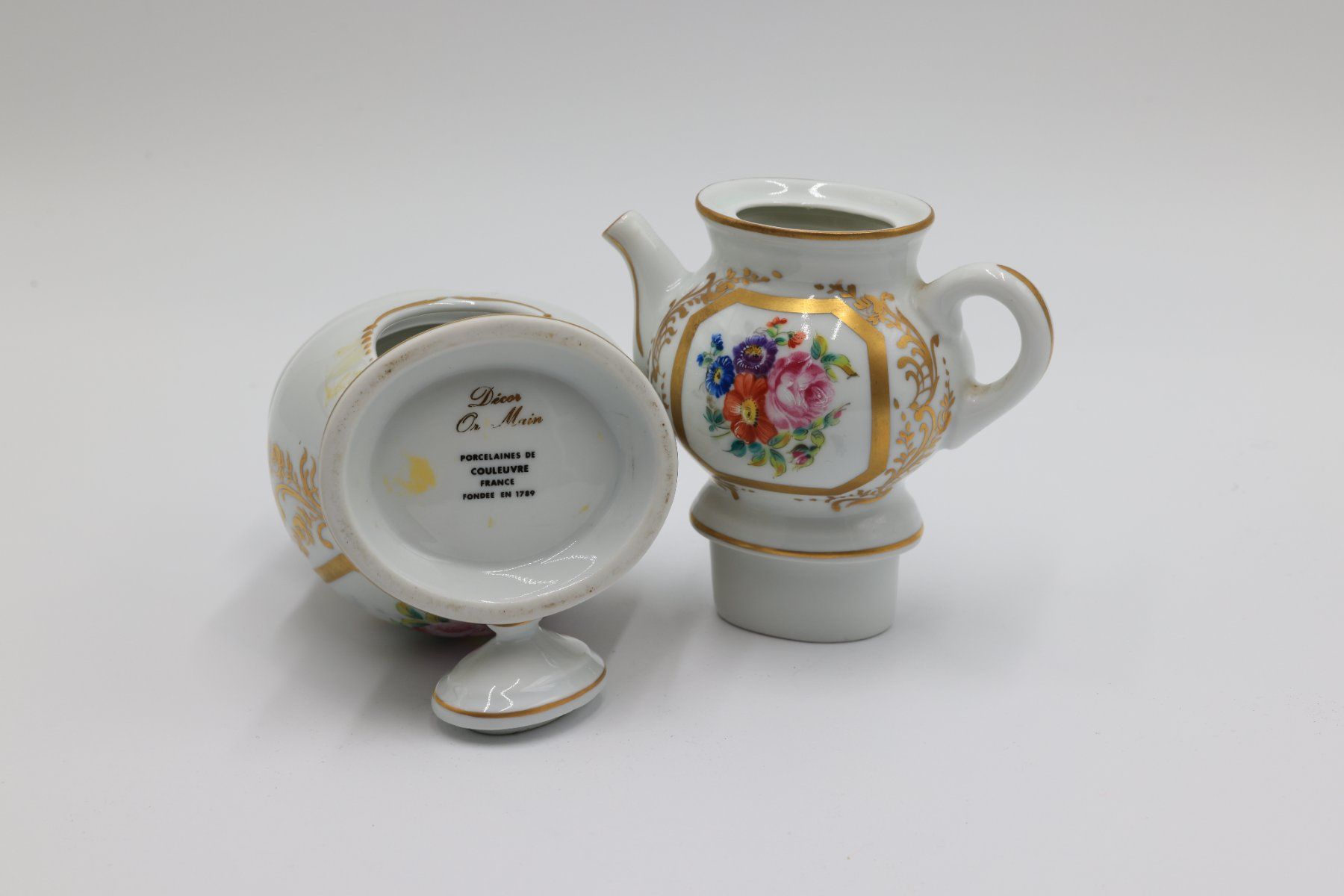 Teekannen: Théière en porcelaine – Neu (gemäss Beschreibung) aus CHENE-BOURG von Praslin 3