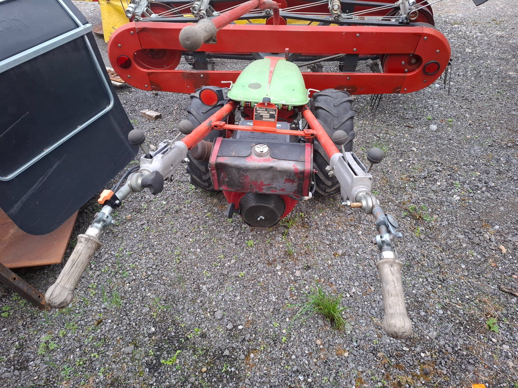 Rapid Tutte le macchine: Rapid 505 mit Bandheuer – Usato da Degersheim venduto da powertrac 2