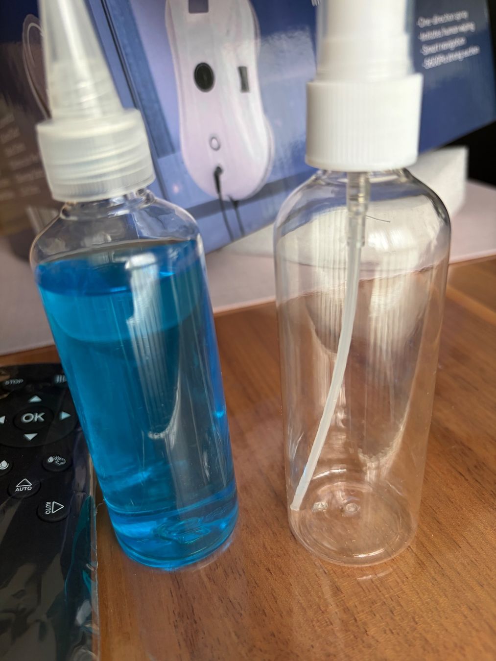 Altro per la casa: Osmo RoboClean Fensterroboter weiss  Neu – Nuovo e nell'imballaggio originale da Siebnen venduto da mardie09 4