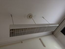 Decken Lampe muss abmontiert werden