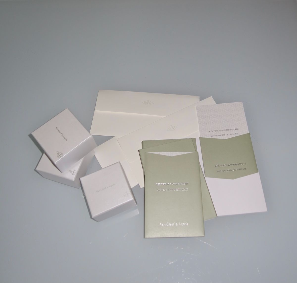 Bulgari Altri gioielli: Van Cleef & Arpels - whole Set – Nuovo (secondo la descrizione) da Zürich venduto da su8_29ks 1