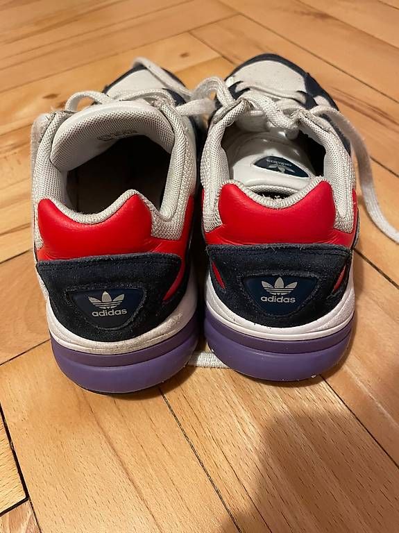 Adidas Scarpe da uomo: adidas Turnschuhe Grösse 40.5 – Usato da Zürich venduto da Babettepaula 3