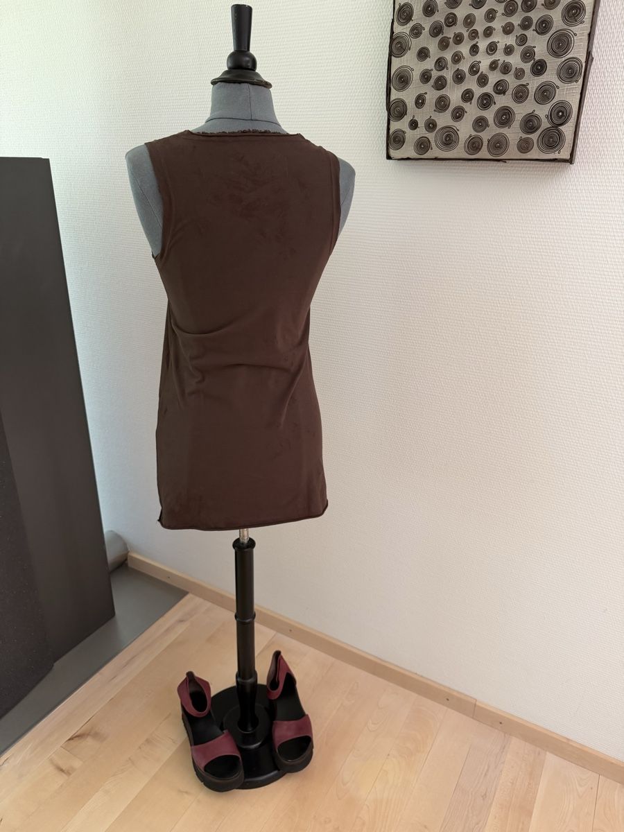 Rundholz Top: Rundholz Dip Shirt – Usato da Reigoldswil venduto da MerlinsMorgane 1