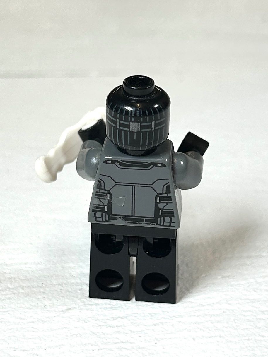 Lego Statuette: Lego Spiderman Stealth Suit – Nuovo (secondo la descrizione) da Burgdorf venduto da Littlebricksplanet 1