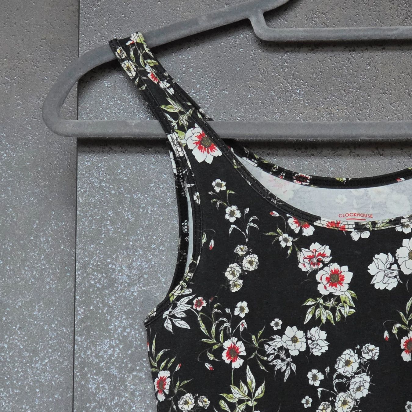 Tops: 🐸 BLUMEN TOP XS STRETCH – Neu (gemäss Beschreibung) aus Môtier (Vully) von Frogs 1