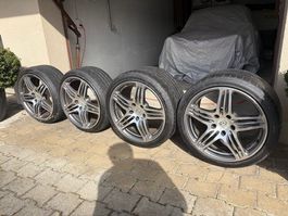 Porsche Felgensatz 19 Zoll Silber
