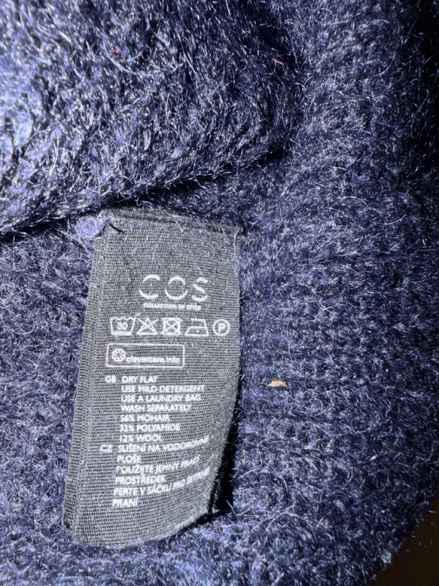 Cos Pullover & Sweatshirts: Pull COS maille mohair bleu marine – Gebraucht aus Lausanne von Pascal9999 5