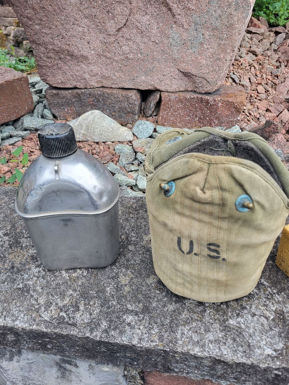 Attrezzatura & Pezzi di ricambio: Feldflasche US Armee  – Usato da Obermumpf venduto da Dustie 1