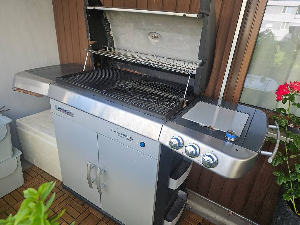 Grills: Campingaz Grill mit viel Zubehör – Gebraucht aus Küssnacht am Rigi von ami_amina 1