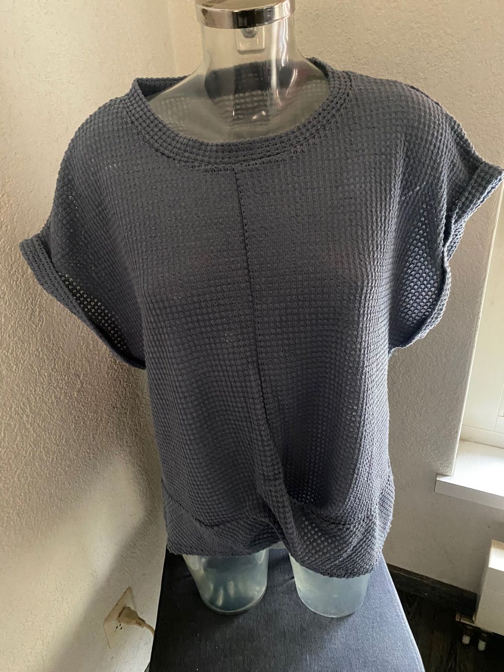 T-shirt: kurz T-Shirt Grösse XL – Nuovo e nell'imballaggio originale da Allenwinden venduto da Obalu 2