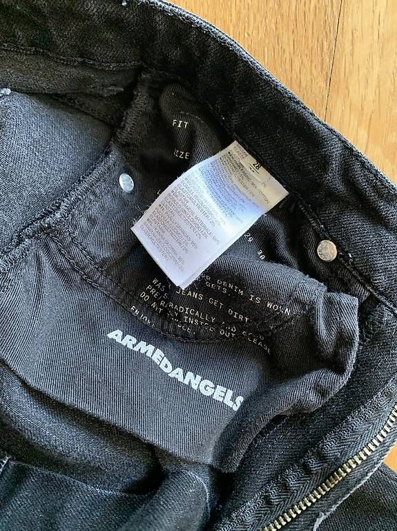 Jeans: Jeans Armed Angels schwarz 28/34 – Gebraucht aus Bern von User84 2