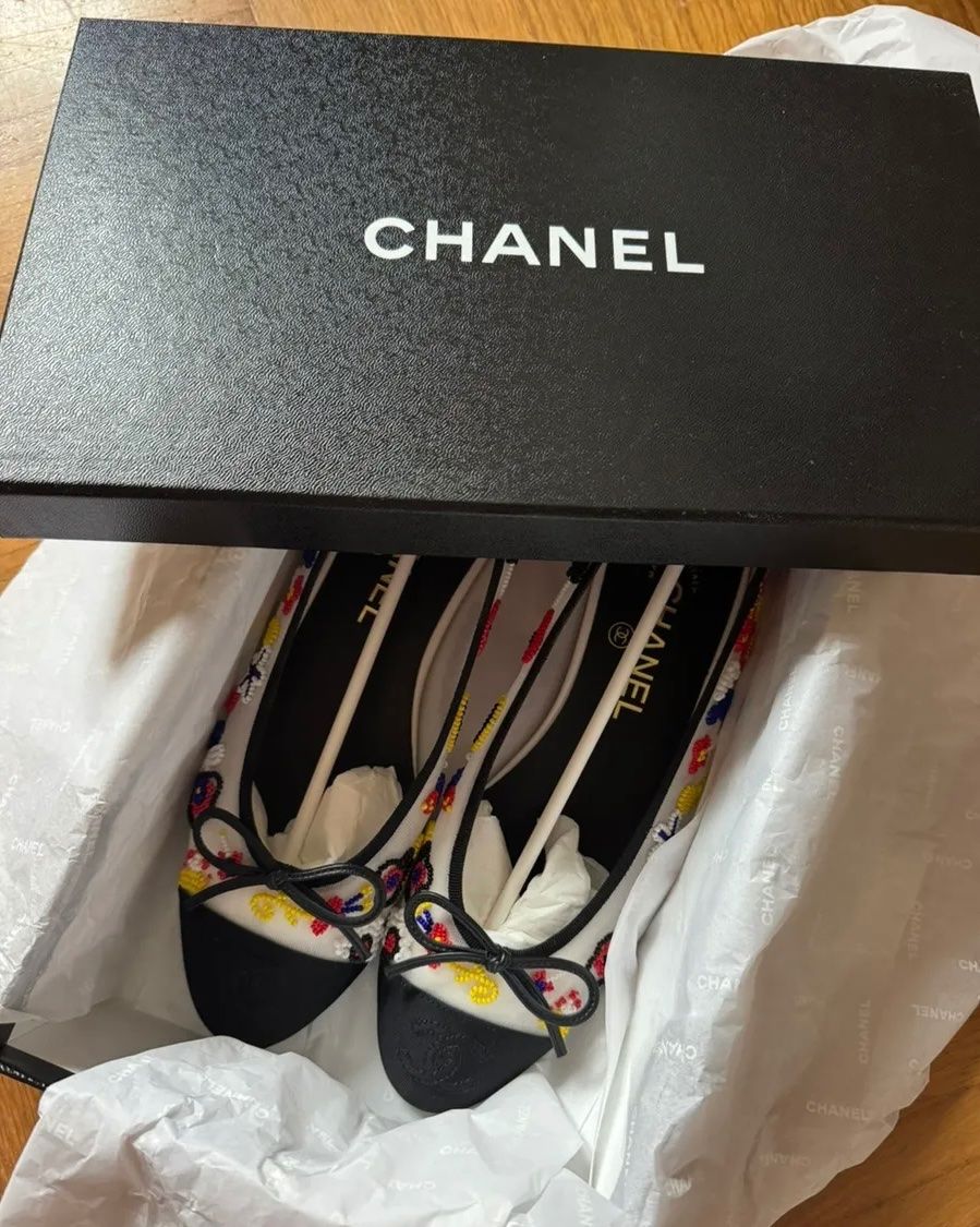 Chanel Scarpe da donna: Chanel Coco Beach Ballerinas, Gr. 37.5 – Nuovo (secondo la descrizione) da Triesen venduto da atos87