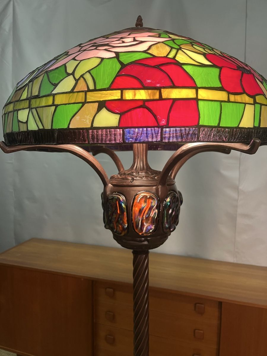Lampade: Tiffany Stehlampe – Usato da Grenchen venduto da Nur_2540 1