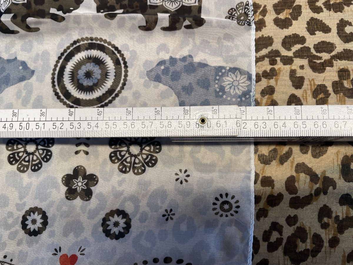 Foulard & Sciarpe: Tücher Schal 3 Stück – Usato da Niederbüren venduto da Poschti_19 2