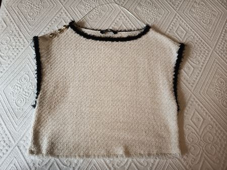 Zara Top beige short sleeve