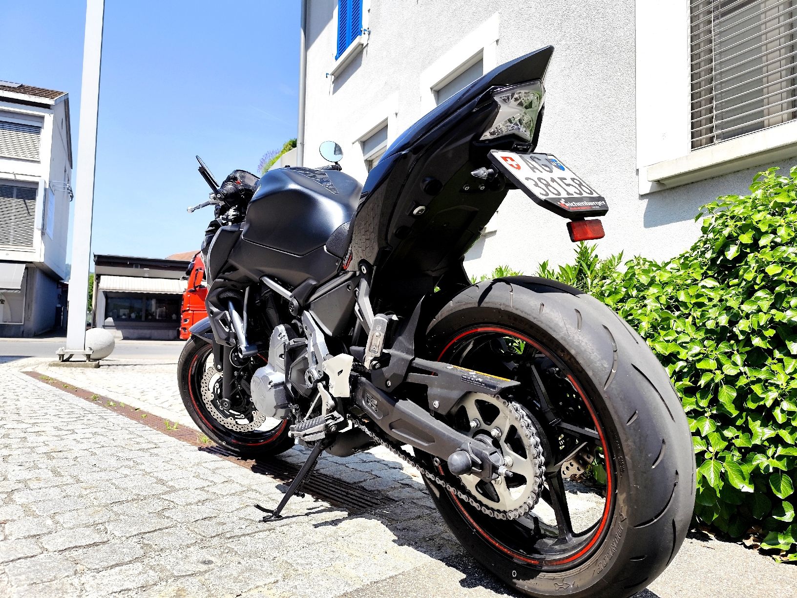 Kawasaki Strada: Kawasaki Z650 – Nuovo (secondo la descrizione) da Reinach AG venduto da FirstCustomer 2