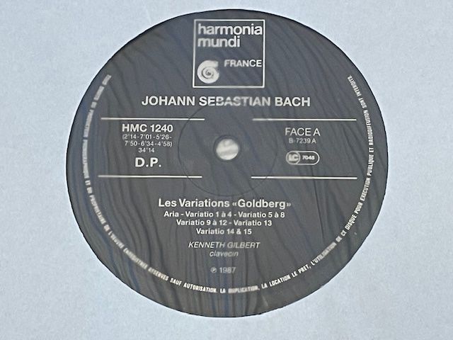 Dischi in vinile: BACH: GOLDBERG VARIATIONEN - KENNETH GILBERT - HM – Nuovo (secondo la descrizione) da Fahrwangen venduto da Swirl2 2