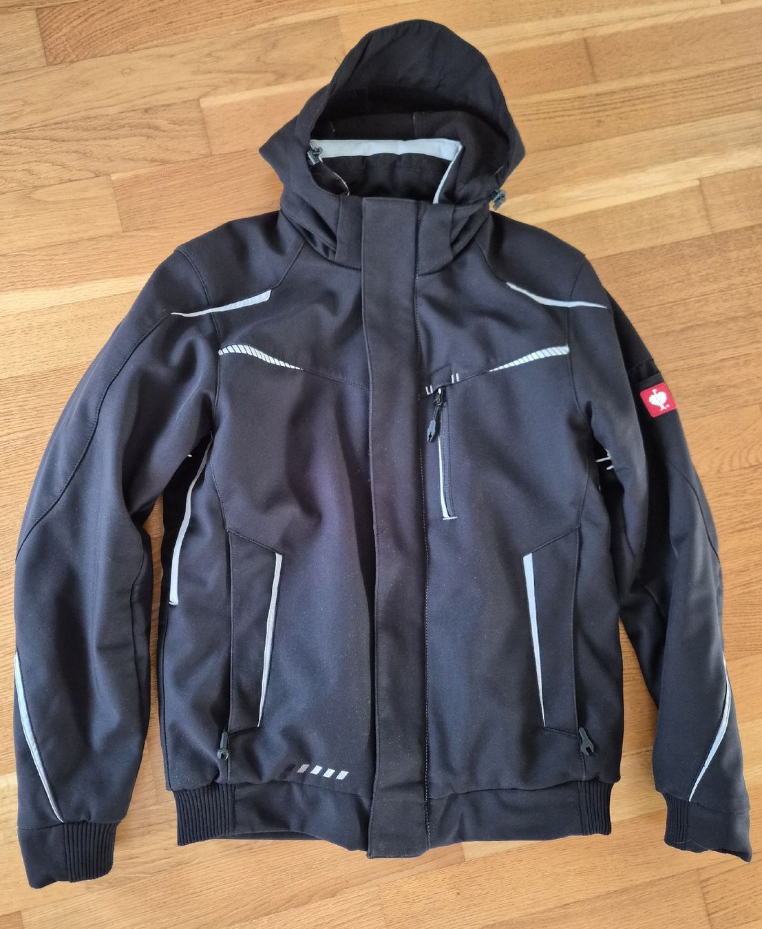 Engelbert Strauss Jacken: Engelbert Strauss Softshelljacke schwarz mit Kapuze – Gebraucht aus Neuenegg von tobixxx 1