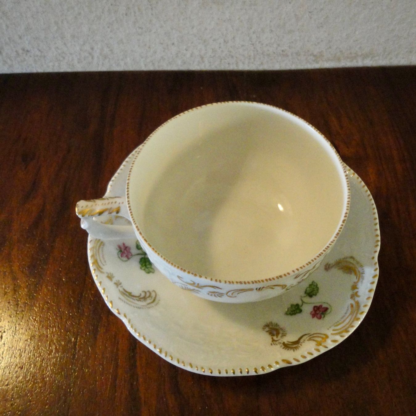 Rosenthal Set di piatti: Rosenthal Sanssouci mit Unterteller. – Usato da Wädenswil venduto da LIS11 2