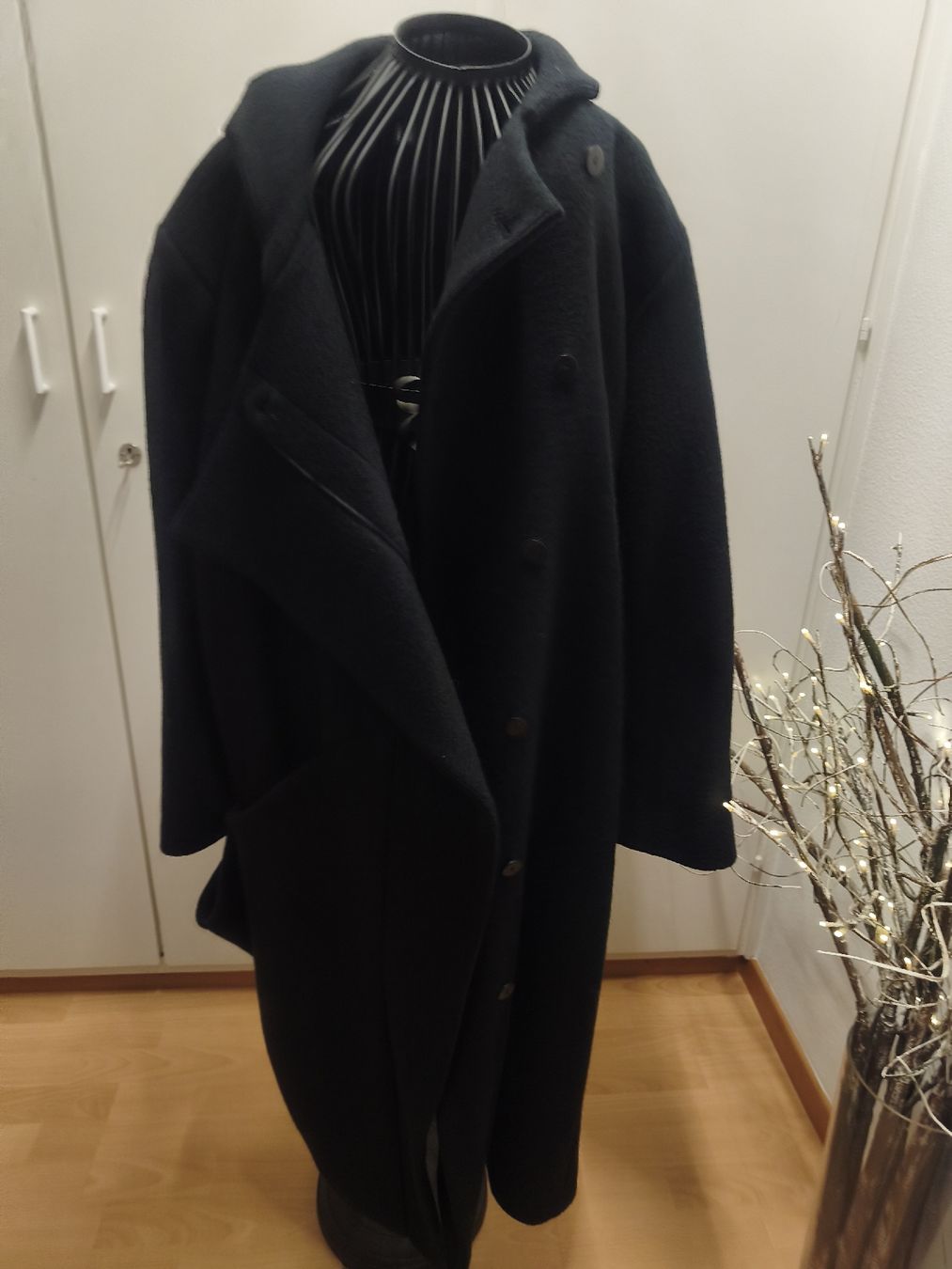 Cappotti: Moderne Mantel Größe 44 – Usato da Tagelswangen venduto da son_z88g 1