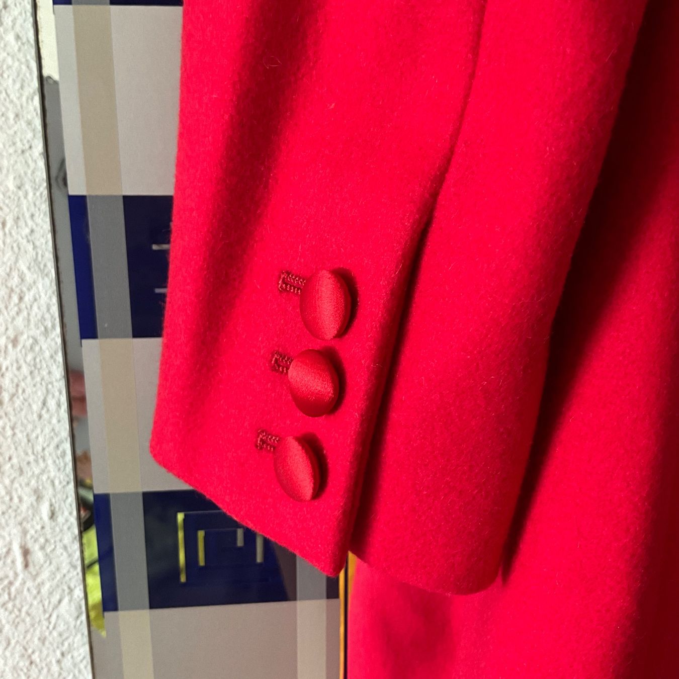 Cappotti: Original Miu Miu Mantel Rot Grösse 38 – Usato da Grenchen venduto da sojalatte 5