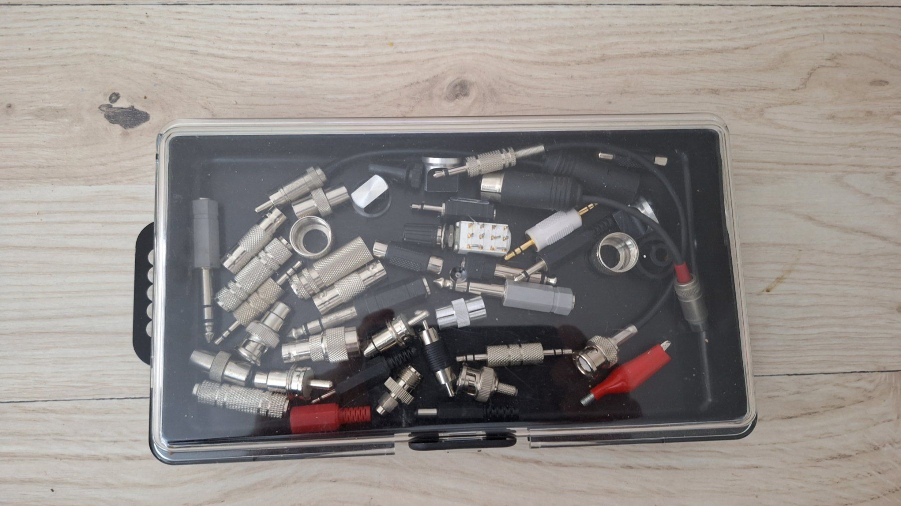 Unità & Adattatore: Audio Jack - Adapter - – Usato da Zürich venduto da raw_6mmc 5