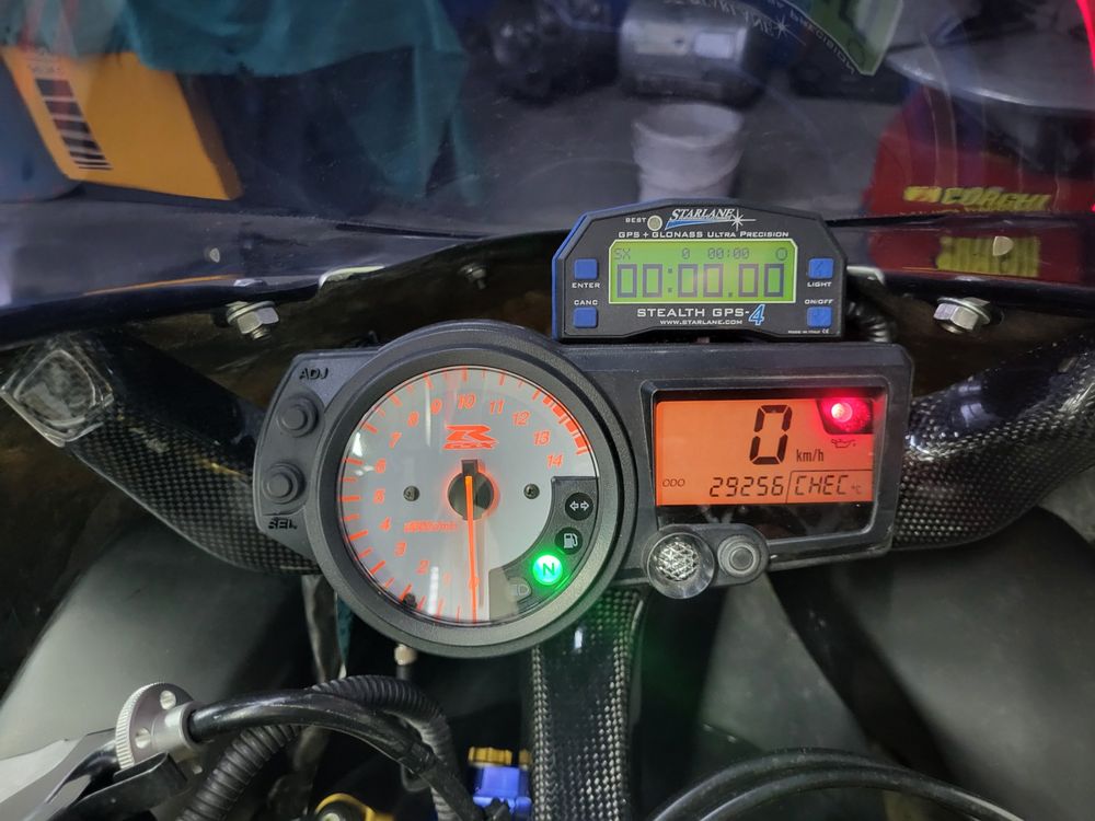 Suzuki Strada: Suzuki GSXR-1000 Racing – Usato da Frasnacht venduto da garhalt 6