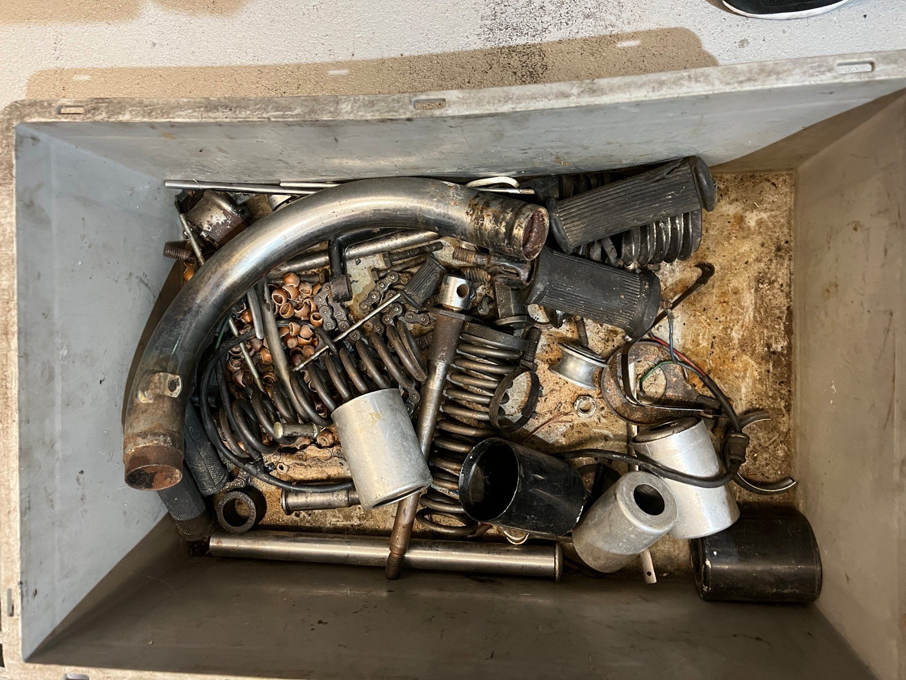 DKW Tutti i ricambio per moto: DKW RT 250/2 Motor und diverse Ersatzteile – Usato da Embrach venduto da Manu1976 7