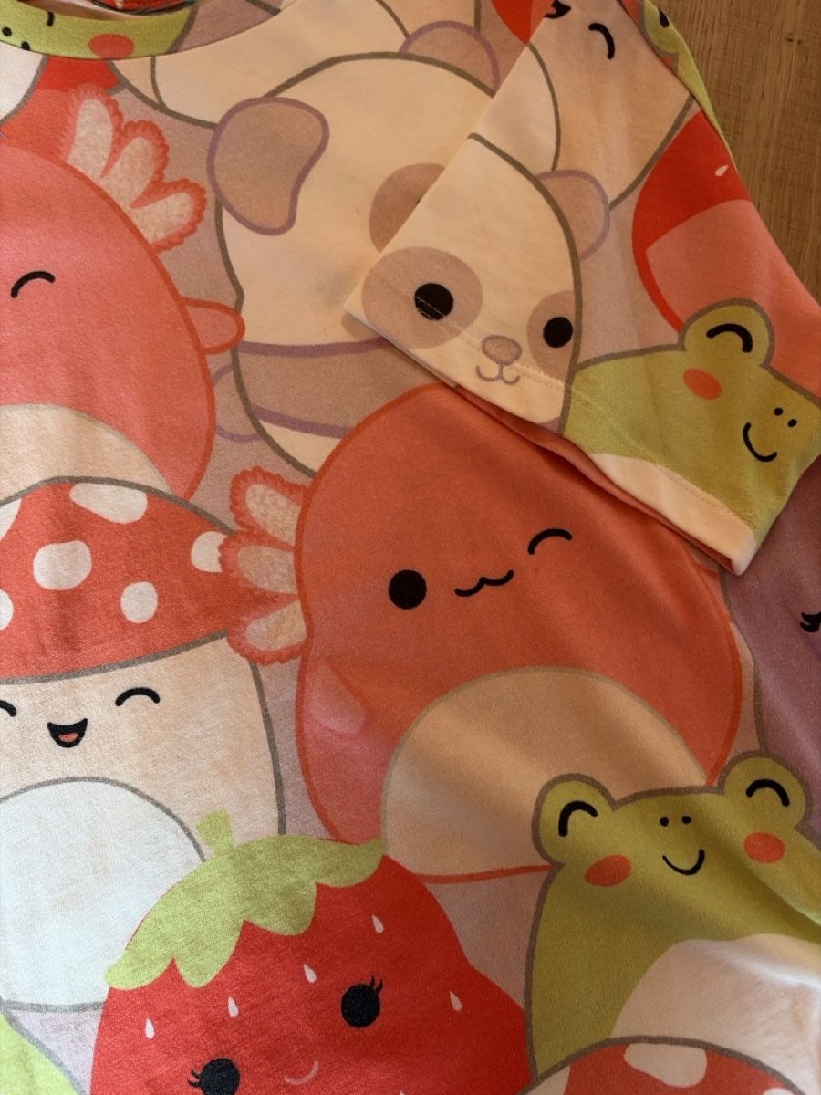 Next Blusen, T-Shirts & Tops: T-Shirt Squishmallow Gr. 134 NEXT – Neu (gemäss Beschreibung) aus Saanenmöser von ballerinas 1