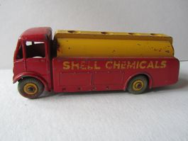 AEC Monarch Thompson Tanker, Dinky Toys